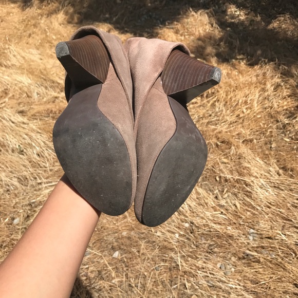 Steve Madden // Taupe Booties - Picture 2 of 4